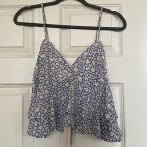 NWT Blue and White flower tank top, size medium